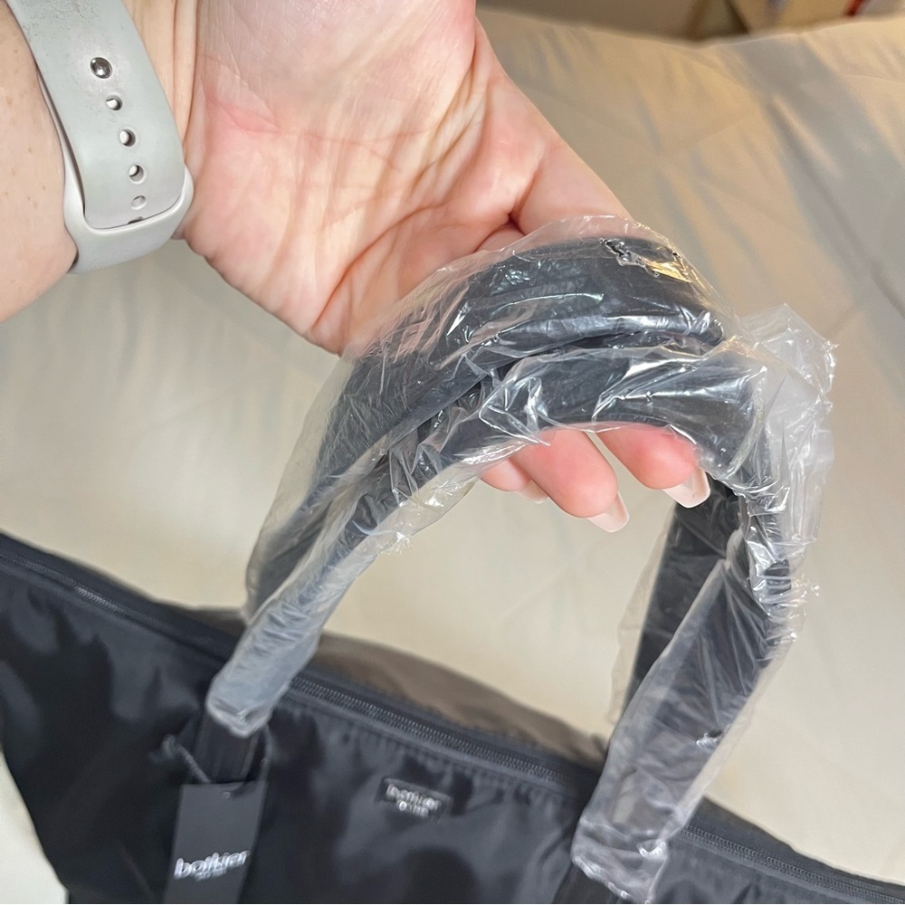 Botkier Bags Large Black Nylon Fabric Tote Shoulder Bag Spacious Women’s Purse - Picture 8 of 15